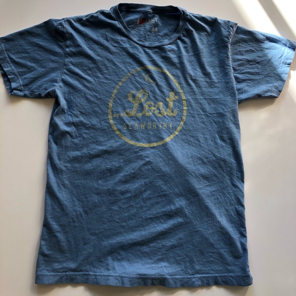 Lost surfing brand men’s short sleeve tee